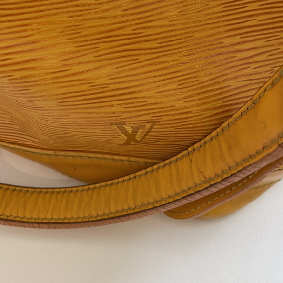 LV NOE BUCKET BAG - Picture 3 of 6